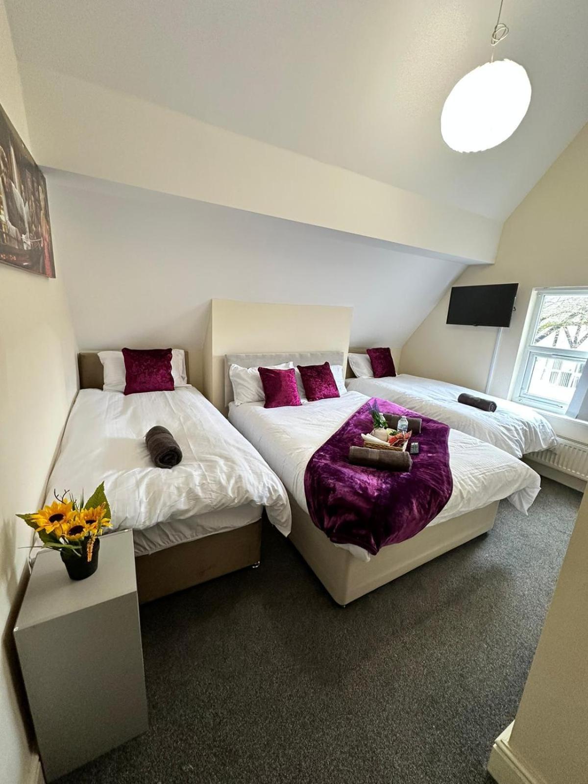 Elm Vale Hotel